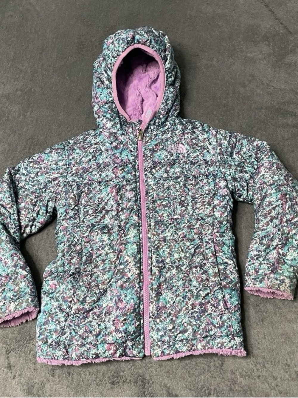 The North Face Reversible Mossbud Swirl Jacket Girls 6 Purple Blue Cozy Outdoor
